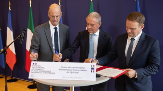 signature de la déclaration conjointe
