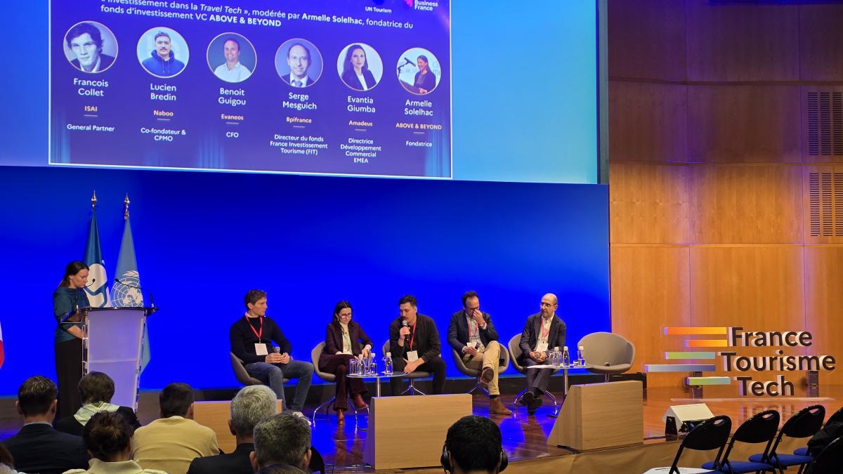 Scène rencontre France Tourisme Tech du 21 novembre 2025